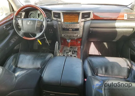 2011 Lexus Lx 570 z USA, uszkodzony, nr VIN JTJHY7AX1B4061219